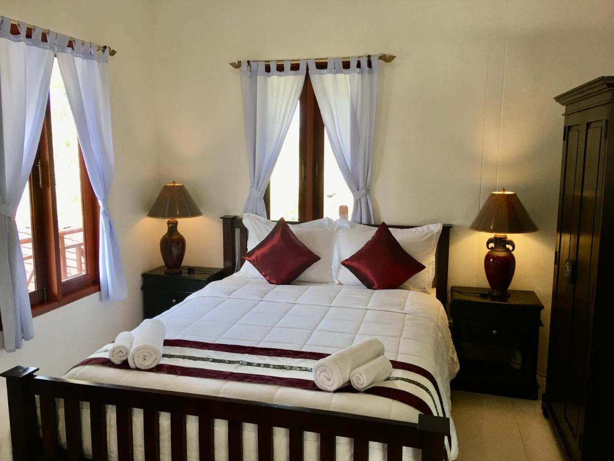 Naraya Homestay *