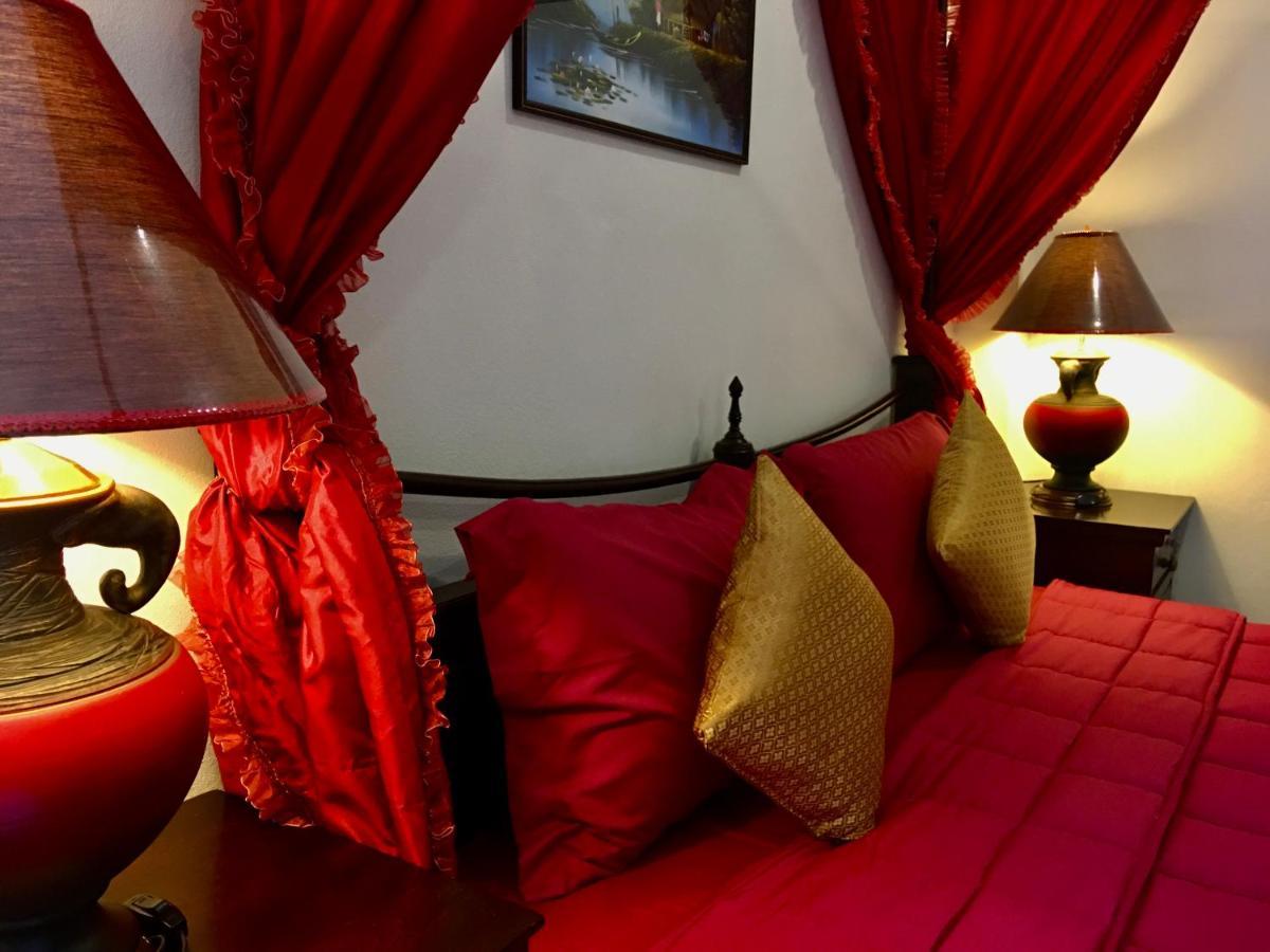 Naraya Homestay *